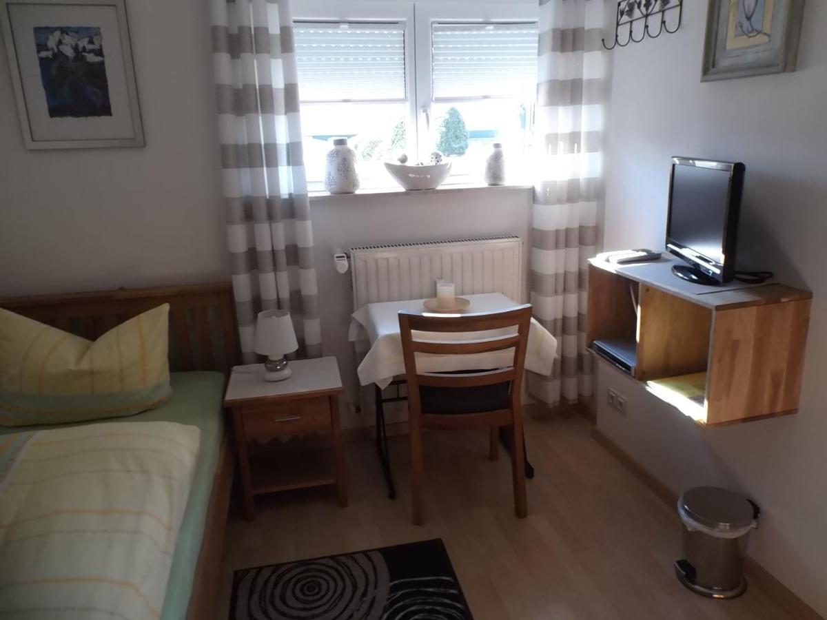 Ferienwohnung Schmitz Anschau Екстер'єр фото