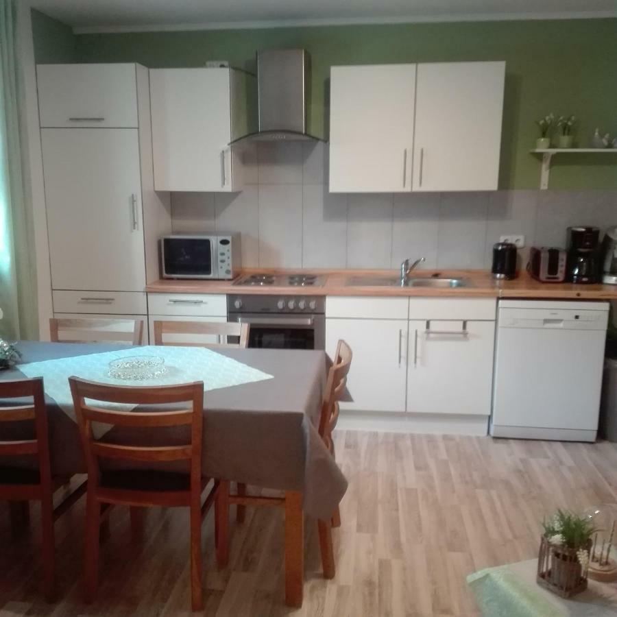 Ferienwohnung Schmitz Anschau Екстер'єр фото