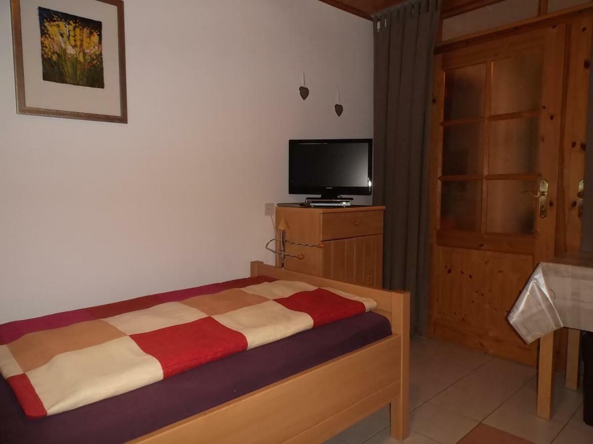 Ferienwohnung Schmitz Anschau Екстер'єр фото